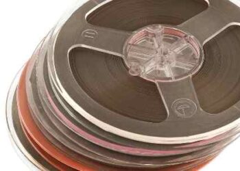 How to Properly Use a Magnetic Tape for Various Purposes