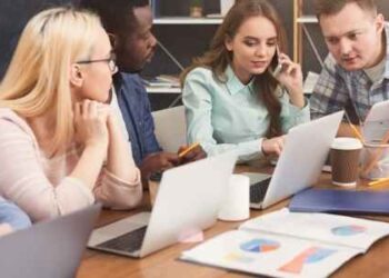 FinTech software development: main types. 5 crucial tips on picking the best financial software development company