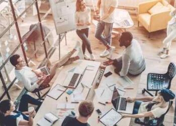 5 Tips To Declutter Your Commercial Office Space