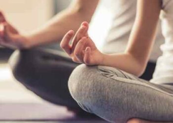 Why is Yoga so popular in Byron Bay