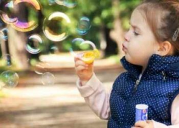 Know the reasons to consider infant child care in Singapore