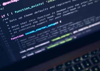 4 Ways Big Industries Are Adapting to The Latest Technology Changes