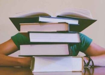 Learn How To Balance Work And Education With These Five Tips