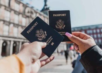 Copy of 8 Security Tips for International Travelers