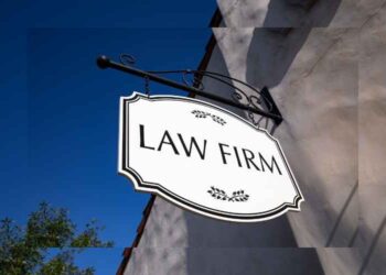 Why Hiring A Small Business Law Firm Is Crucial