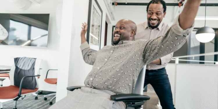 4 Things To Consider Before Buying An Ergonomic Office Chair