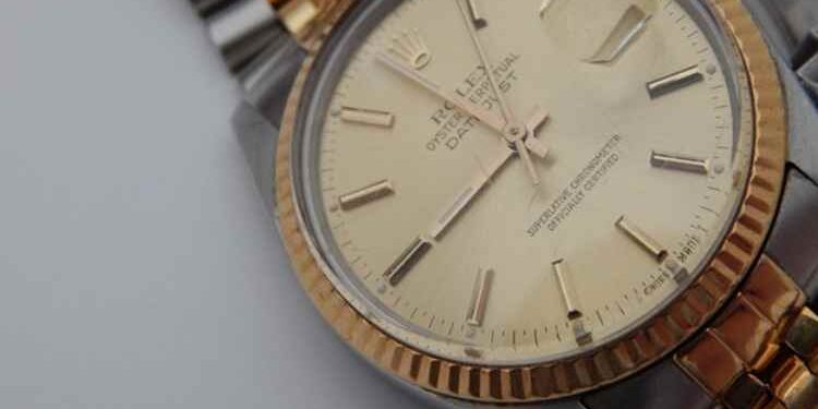 Expert Tips to Consider when Purchasing a Rolex Watch