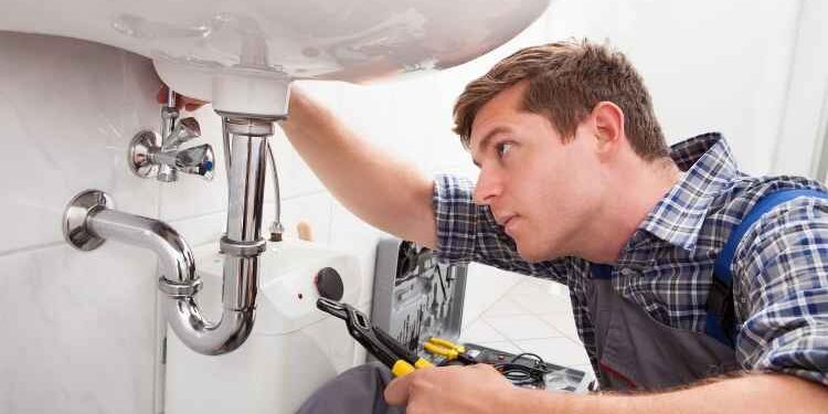 10 Tips From The Plumber Austintown To Prepare Your House For Spring Thawing