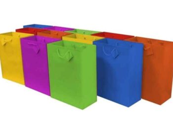How Custom Plastic Gift Bags Can Bring a Boost to Your Brand