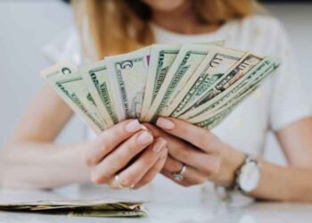 How Hard Money Lenders Can Help You With Your Real Estate Investment