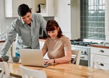 How to Go about Improving Your Online Reputation on