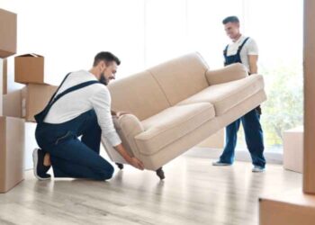 The Best Tips for Moving Furniture up Stairs