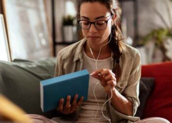 Top 10 Best Audiobooks 2021 You Should Check Out