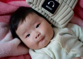 Will Playing Classical Music Make My Baby Smarter