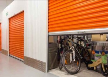 why self storage units are better for long-term use