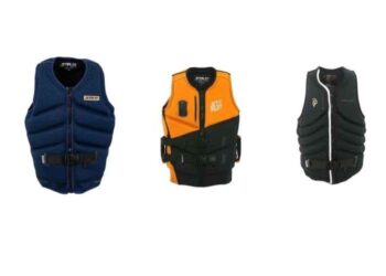 4 Different Types Of Life Jackets That You Should Know About
