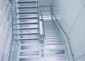 Geoblogging How to Geotag Y5 reasons why you should consider installing a fusion glass staircaseour Blog