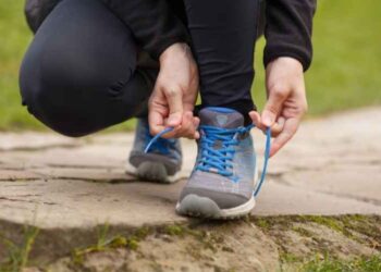 How to Lace Trainers easy