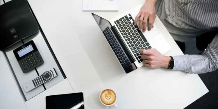 5 Cloud-Based Learning Platforms That Can Help Educate Your Workforce