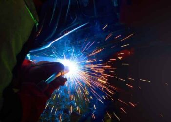 6 Different Types Of Welding Gases You Must Know About