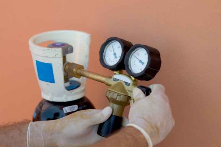 410A Gas top up Refrigerant Teecycle