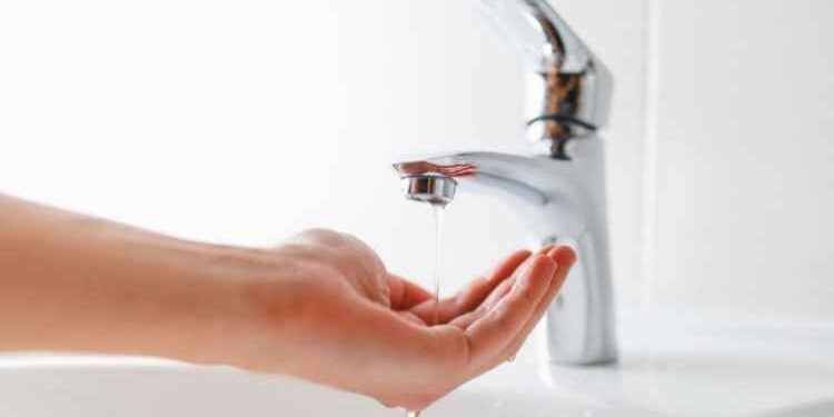 3 Common Causes of Low Water Pressure at Home
