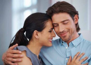 8 Ways to Show Someone You Love Them