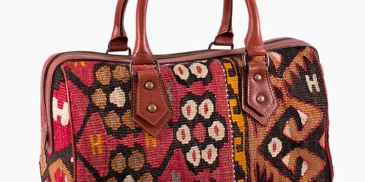 Tips For Buying A Kilim Carpet Bag