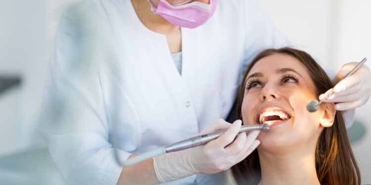 How To Choose The Best Cosmetic Dentist