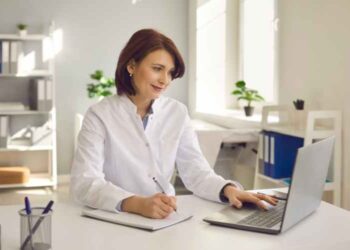 What is included in the PMI Agile Certified Practitioner Training Course?