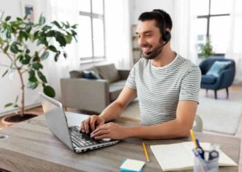 Personal Headsets for an Easy Day at Work