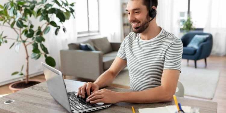 Personal Headsets for an Easy Day at Work