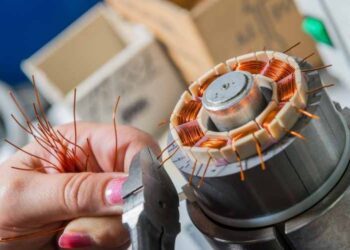 How to Hire Electric Motor Repair Specialists