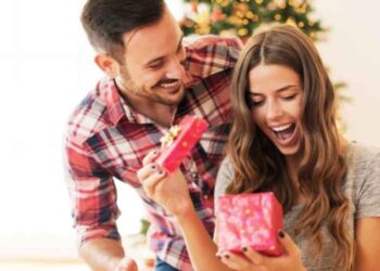 Personalized Gift Ideas for Girlfriend