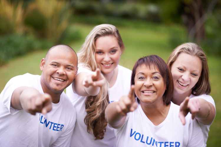 types-of-community-service-careers-all-you-need-to-know-teecycle