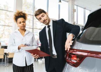 How Insurance Companies Decide Your Car's Worth