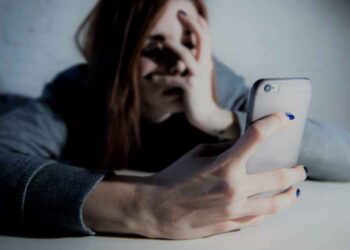 How to deal with online harassment