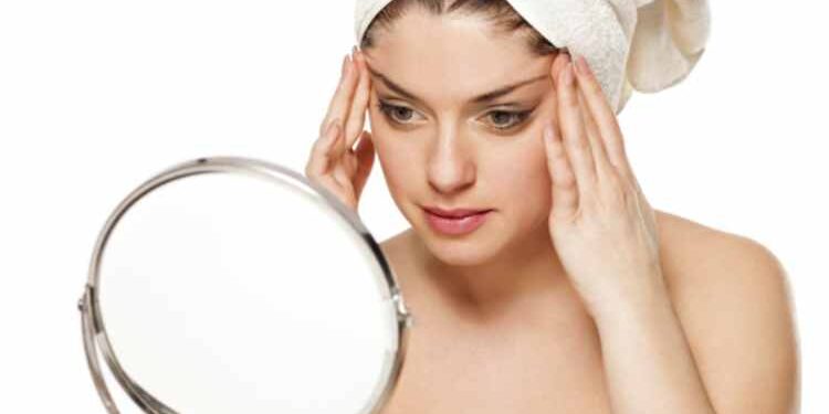 How to Get Smooth Skin: 4 Basic Tips