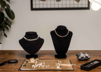 The Ancient Symbolism of Gemstone Jewellery