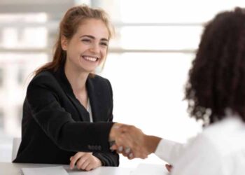 Things to keep in mind before hiring business selling services