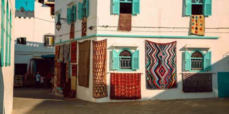 Unique And Stylish Ways To Use A Boho Rug