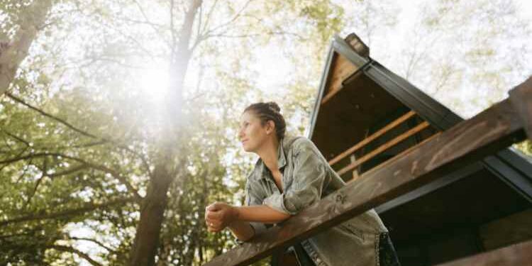 7 Breathtaking Treehouse Cabins for a Family Getaway