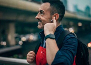 Choosing The Best Waterproof Wireless Headphones For Yourself