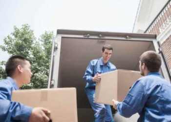 How to Hire the Best Commercial Movers