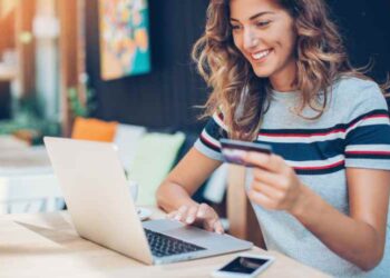 What is the cost of developing WooCommerce?