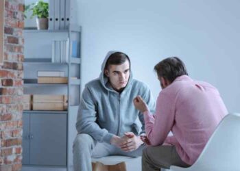 7 Signs Your Loved One Is Struggling With Addiction