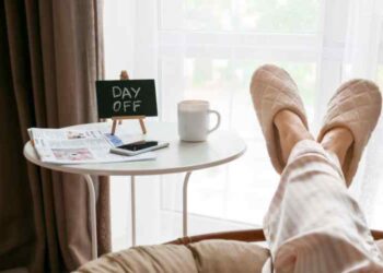 Simple Ways To Allow You To Keep Putting Money Away For That Rainy Day