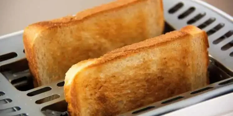 6 Factors To Consider Before Investing In High-End Toasters