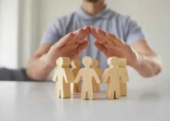 Choosing the Right Life Insurance Company Factors to Consider in Your Decision