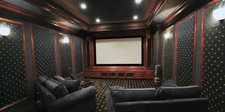 Theatre-Inspired Seating: Bringing the Cinema Home with Recliners